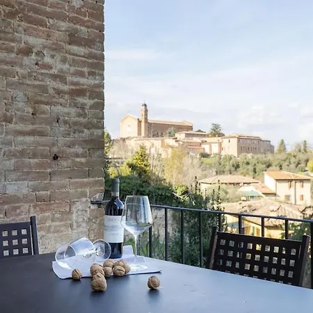 Il Gioiello Nel Cuore Di * Siena